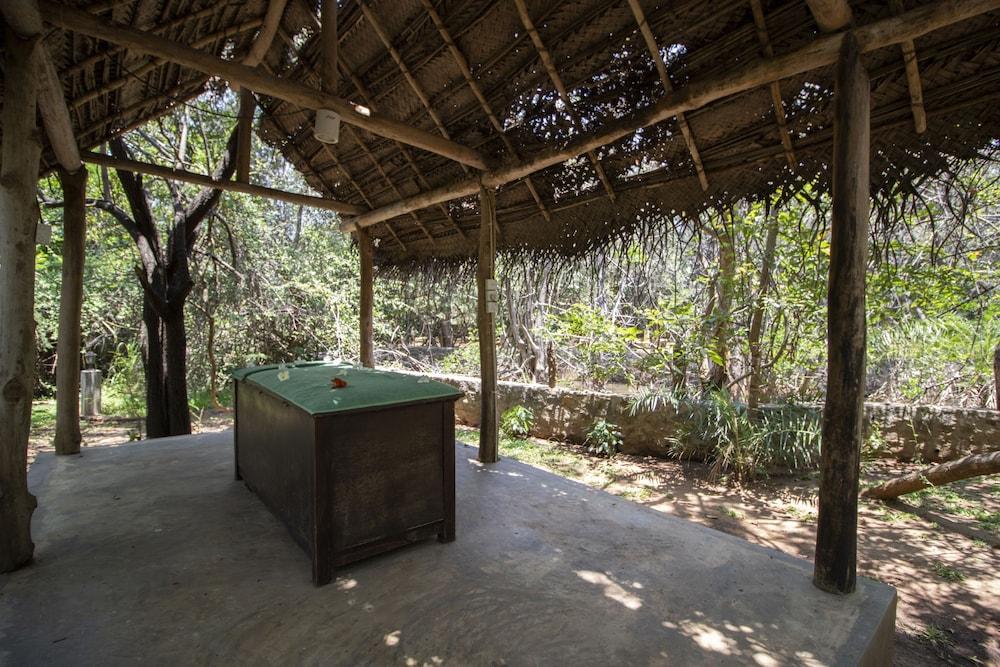 Amaara Forest Hotel Sigiriya Exterior photo