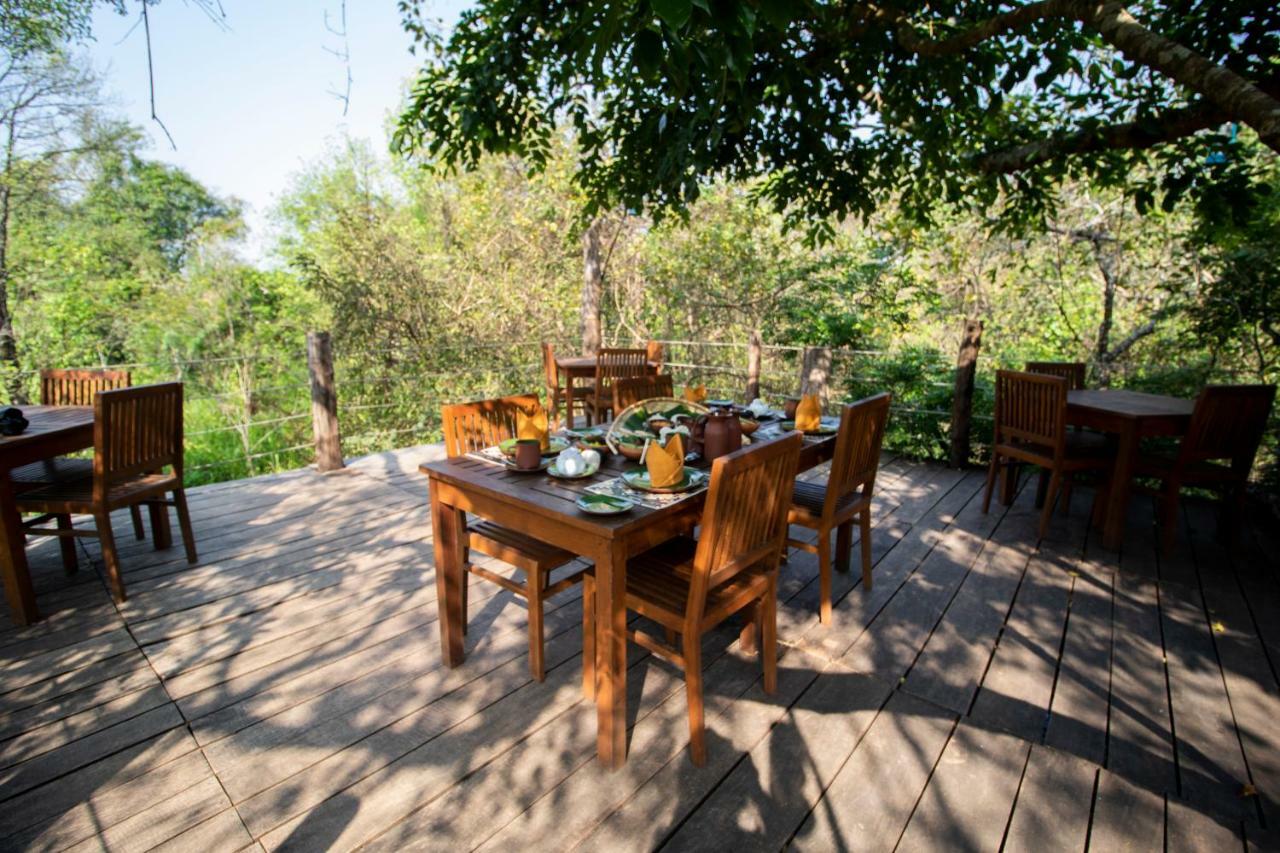 Amaara Forest Hotel Sigiriya Exterior photo